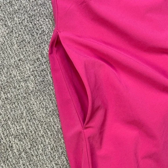 Athleta Presidio Dress NWOT Begonia Pink M 486452 Travel Stretch Hi-Low Pockets - Picture 3 of 9